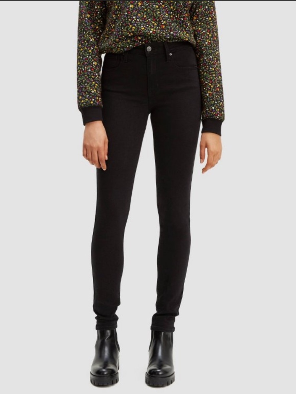 Levi’s 721 HIGH RISE SKINNY WOMEN'S JEANS Soft Black size 29 Brand New!